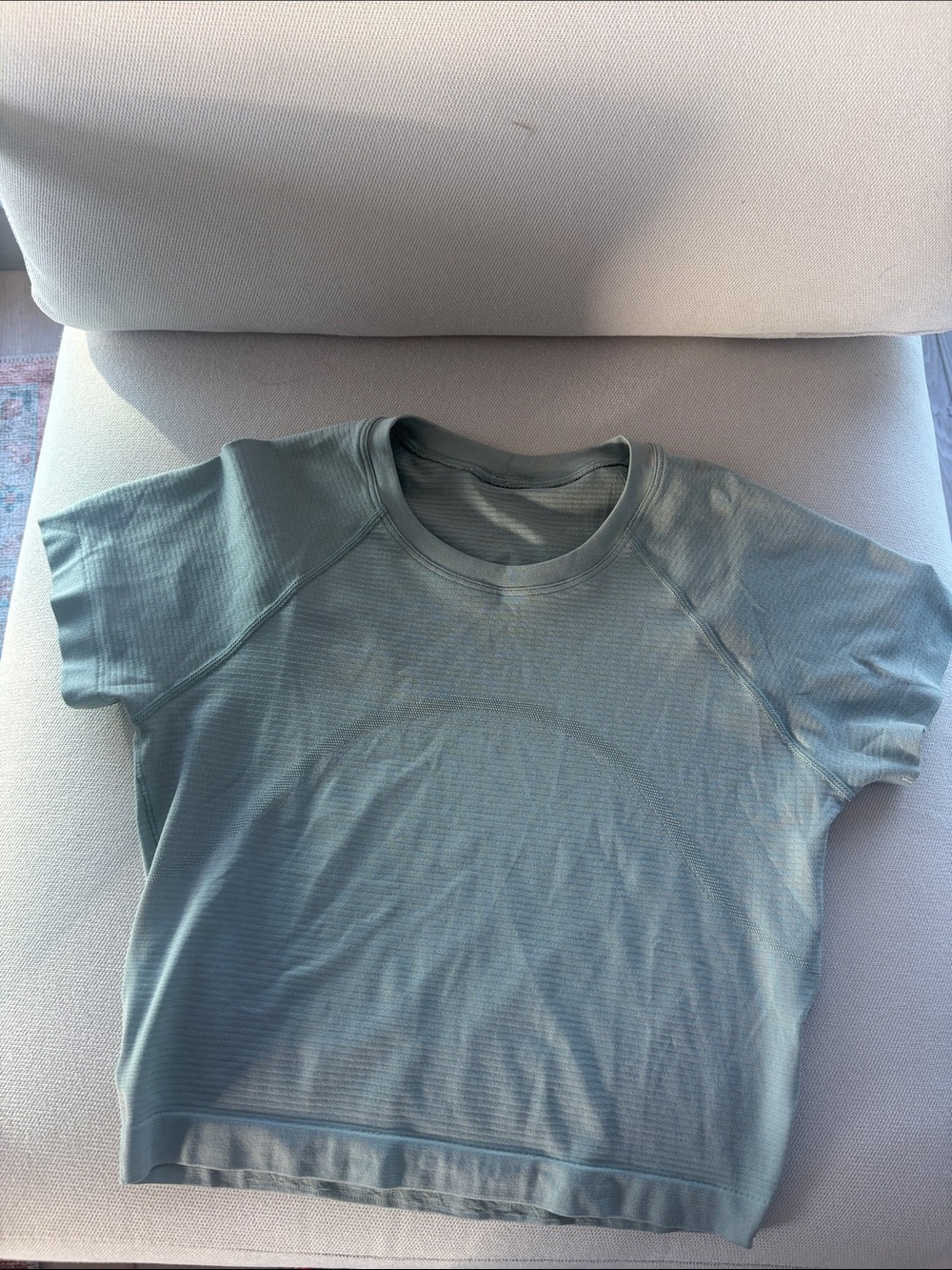 Swiftly Tech cropped short sleeve shirt